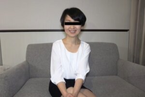 大人しそうに見えて性欲満点 久富夏枝50歳スレンダーボディーのパイパン五十路熟女AVデビュー