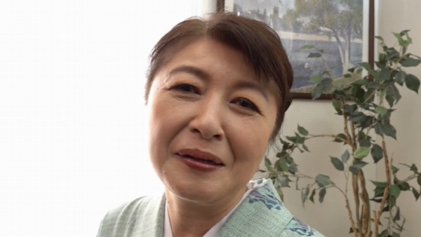 めちゃ可愛い還暦熟女 野沢登代60歳ノーパンノーブラ着物姿でAVデビュー