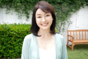 熟女の着エロデビュー！西高真澄47歳AV以上に過激な新レーベルがヴィーナスより登場