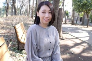 エロフェロモン漂うヤリ盛りのアラフォー熟女 白峰郁美38歳 大絶叫のイキっぱファック！
