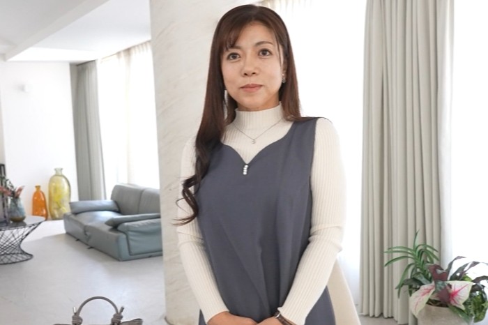 波打つように体くねらせ騎乗位ダンシング！小倉みきね50歳 年輪が刻まれた五十路乳首