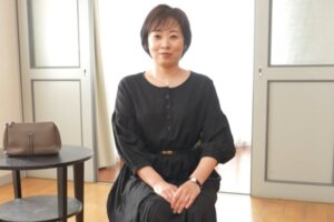 男性経験少ない四十路熟女がAV初撮りで人生初の絶頂体験！渡辺紗羽43歳